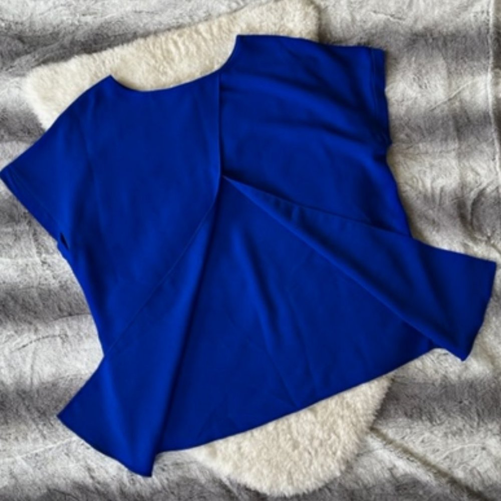 Lumiere Blue Flowy Split Back Short Sleeve Top